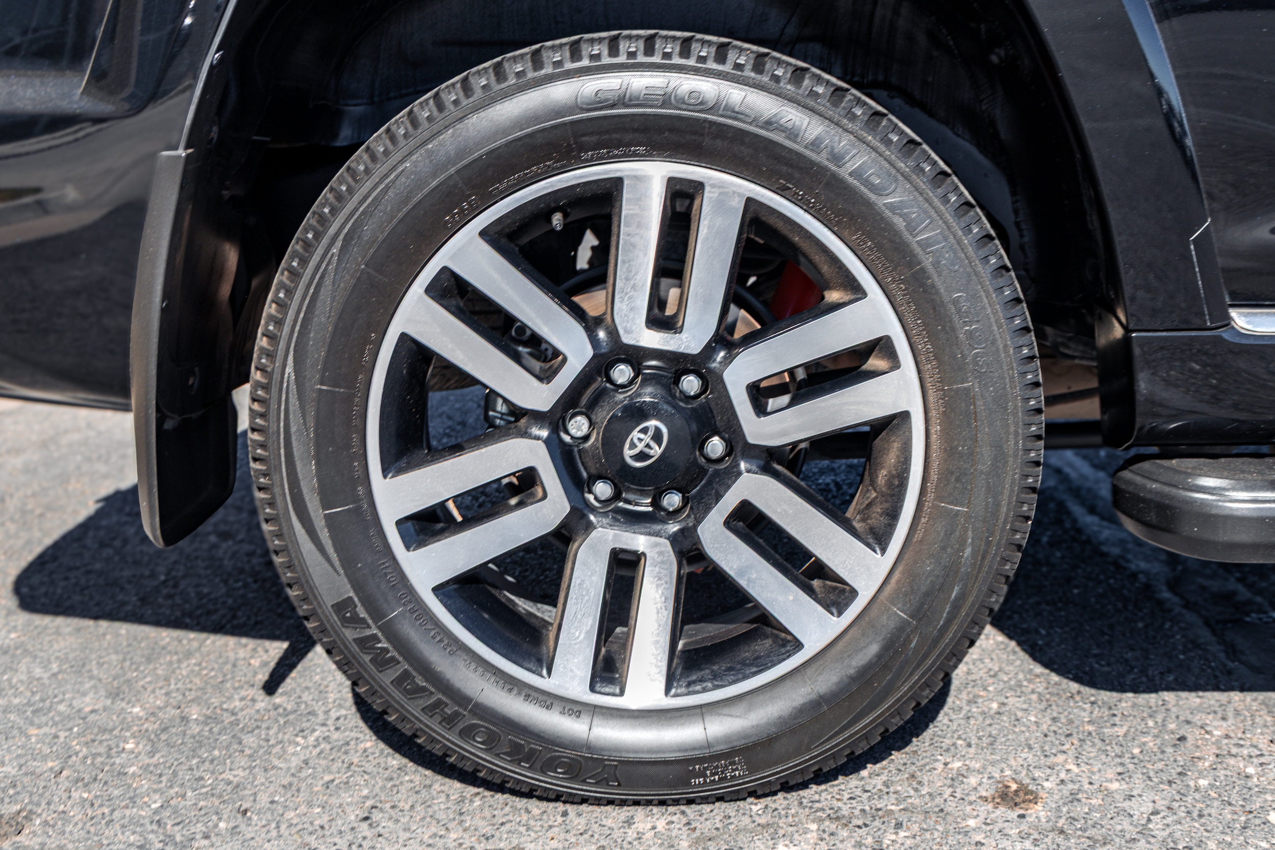 2022 Toyota 4Runner Limited - Photo 7
