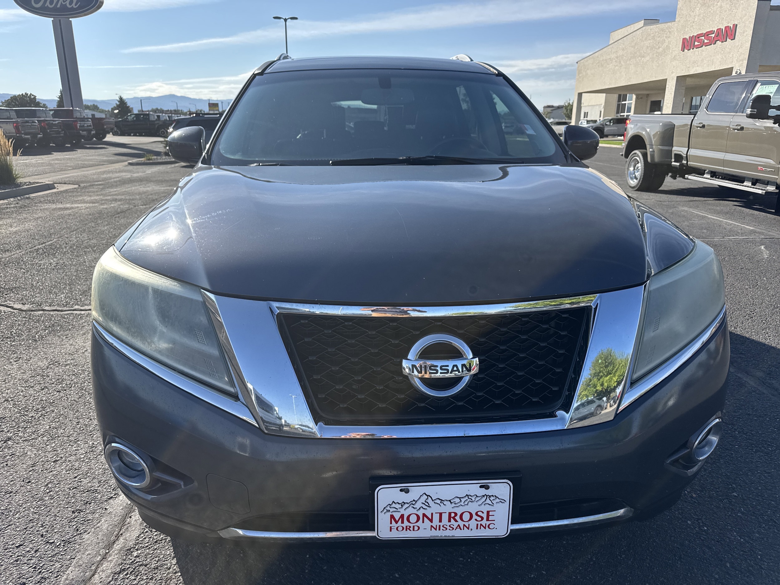 Used 2013 Nissan Pathfinder SL with VIN 5N1AR2MMXDC632720 for sale in Montrose, CO