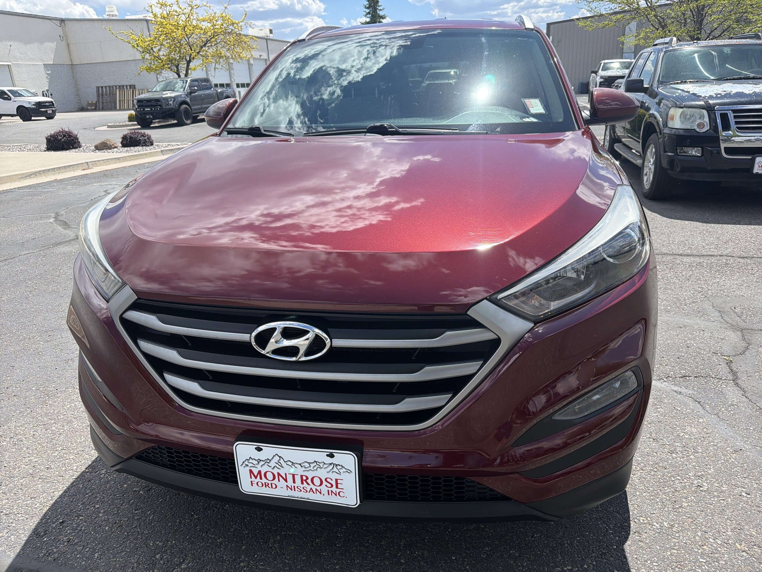 Used 2017 Hyundai Tucson SE with VIN KM8J33A42HU339678 for sale in Montrose, CO