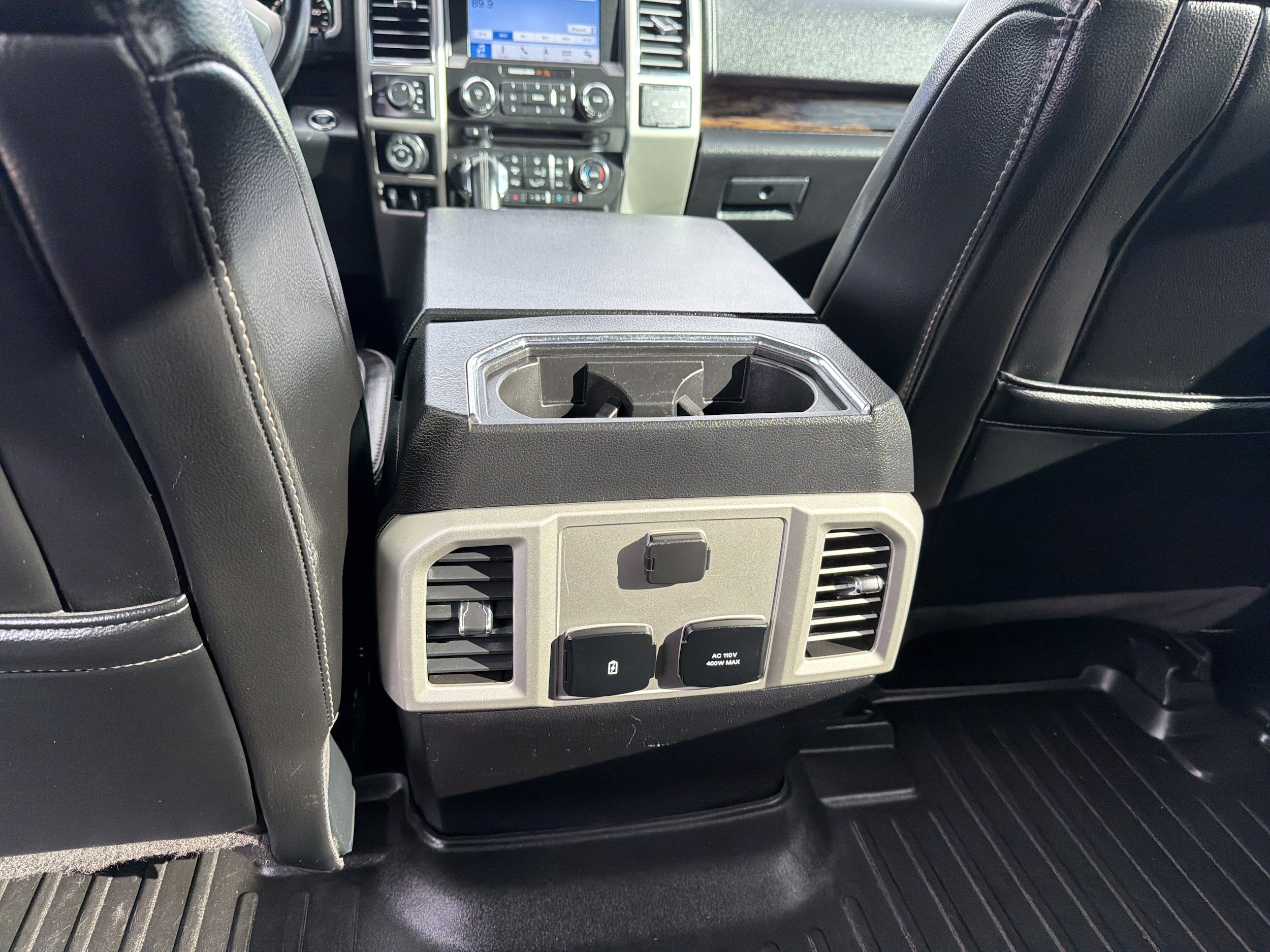2018 Ford F-150 Lariat - Photo 9