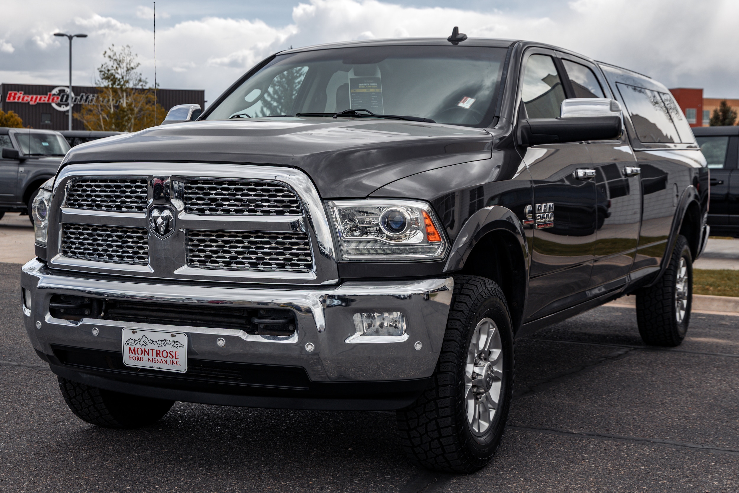 2016 RAM 3500 Laramie 4X4 Crew Cab LWB's photo