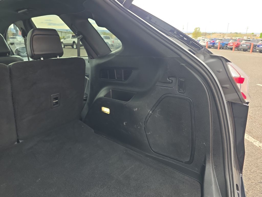 2022 Ford Edge ST - Photo 29