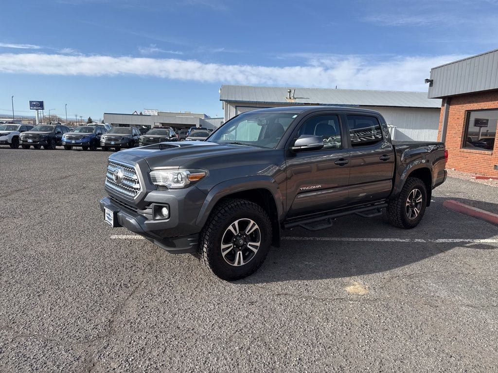 Used 2016 Toyota Tacoma SR5 V6 Truck Double Cab