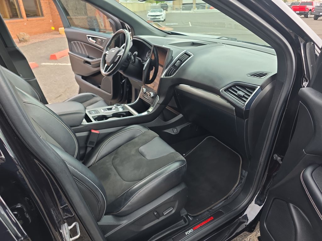 2022 Ford Edge ST - Photo 31