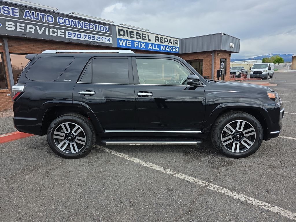 2016 Toyota 4Runner Limited - Photo 8