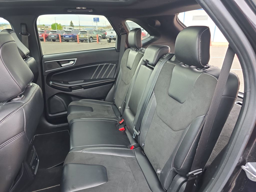 2022 Ford Edge ST - Photo 26
