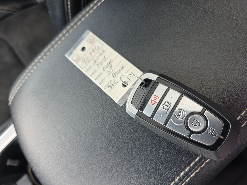 2022 Ford Edge ST - Photo 36