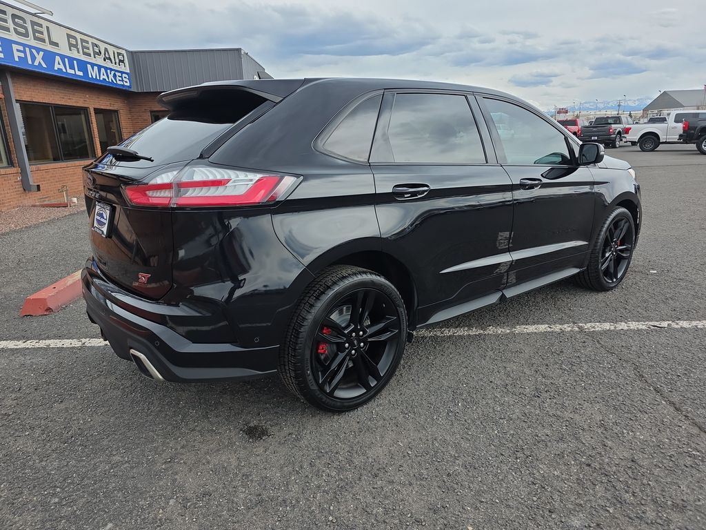 2022 Ford Edge ST - Photo 7
