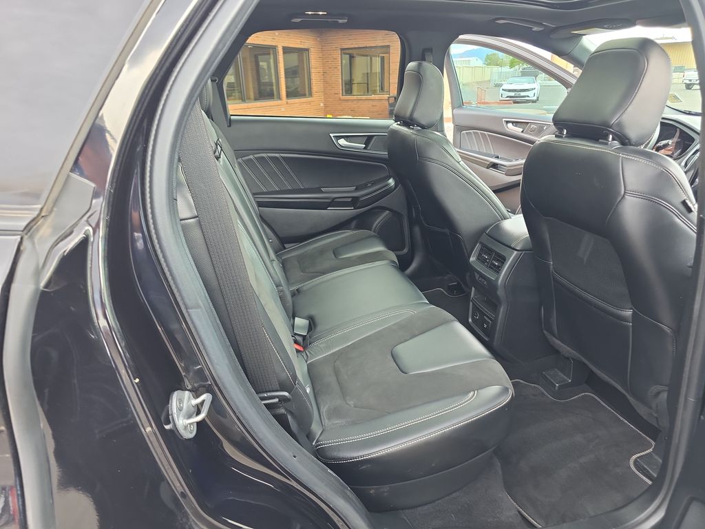 2022 Ford Edge ST - Photo 34
