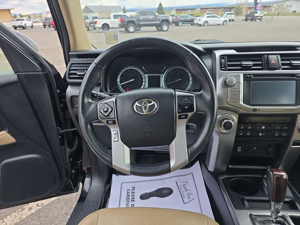 2016 Toyota 4Runner Limited - Photo 13