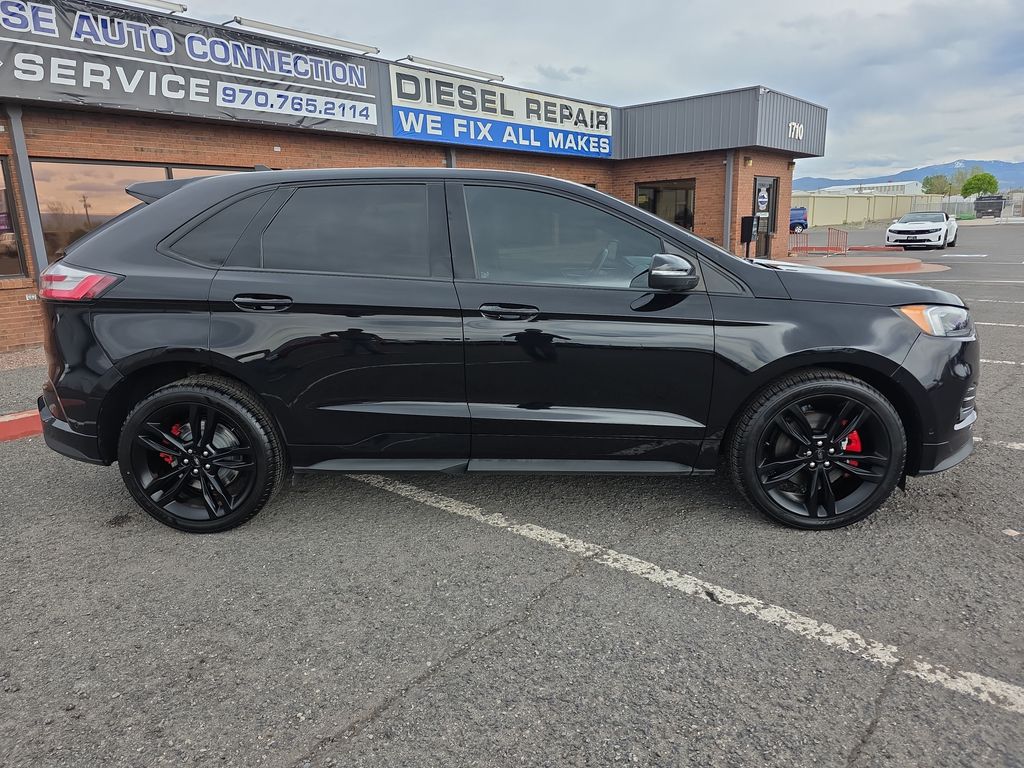 2022 Ford Edge ST - Photo 8