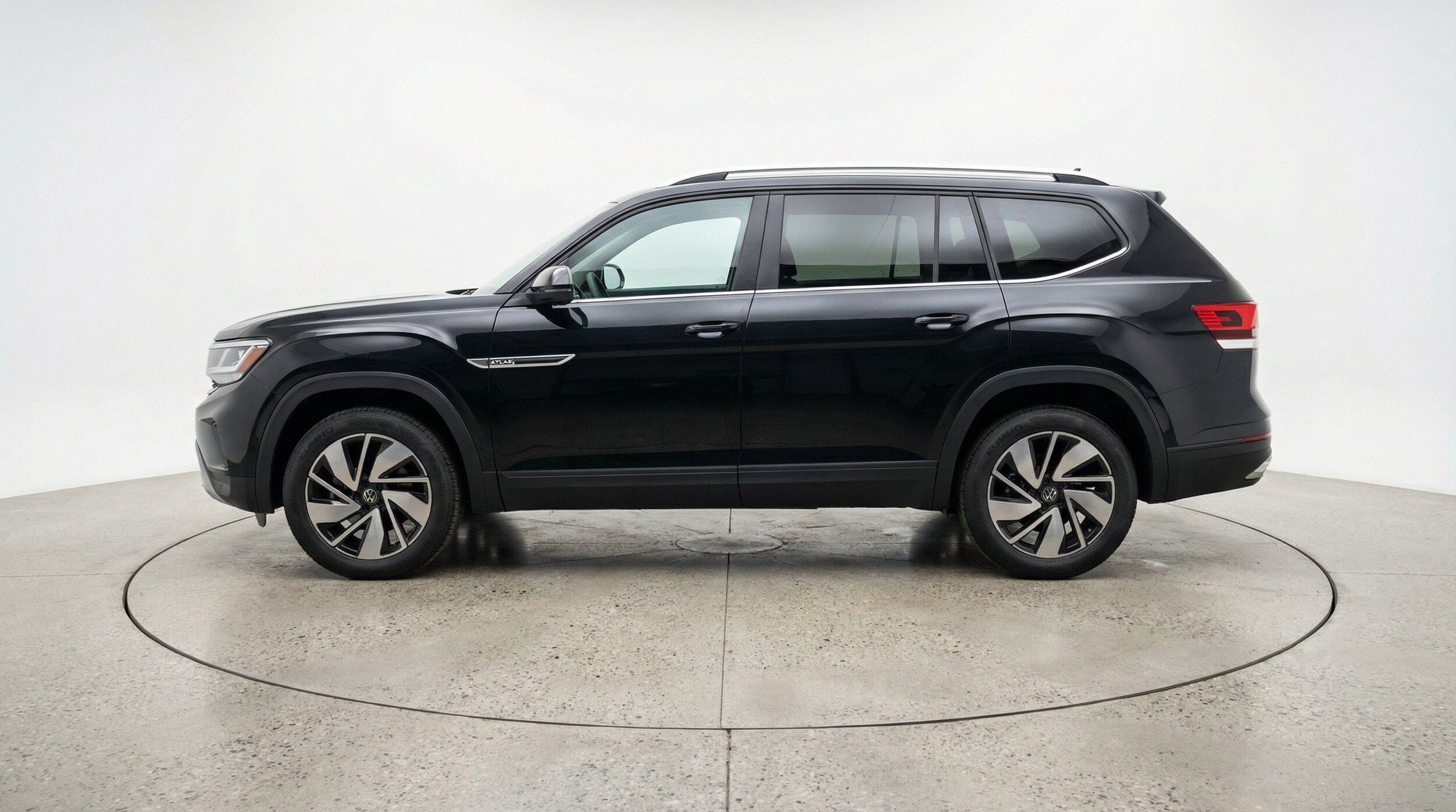 Thumbnail: 2026 Volkswagen Atlas - 5