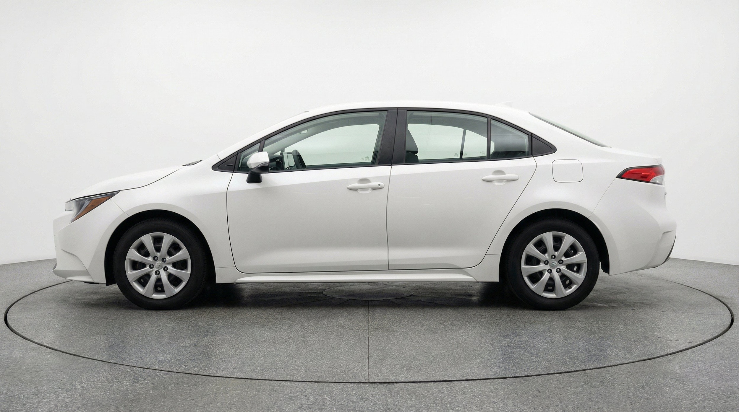 Thumbnail: 2025 Toyota Corolla - 5