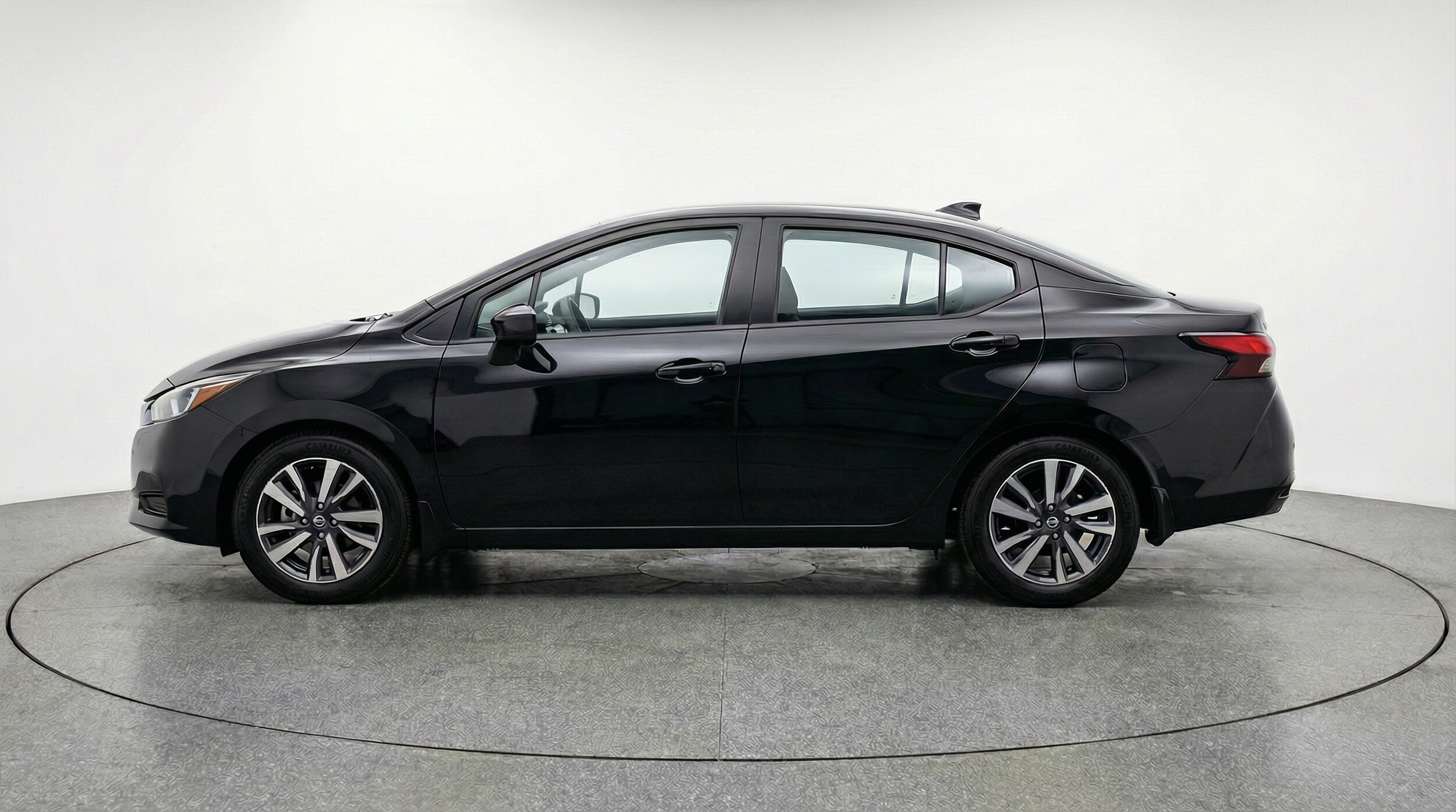 Thumbnail: 2025 Nissan Versa - 4