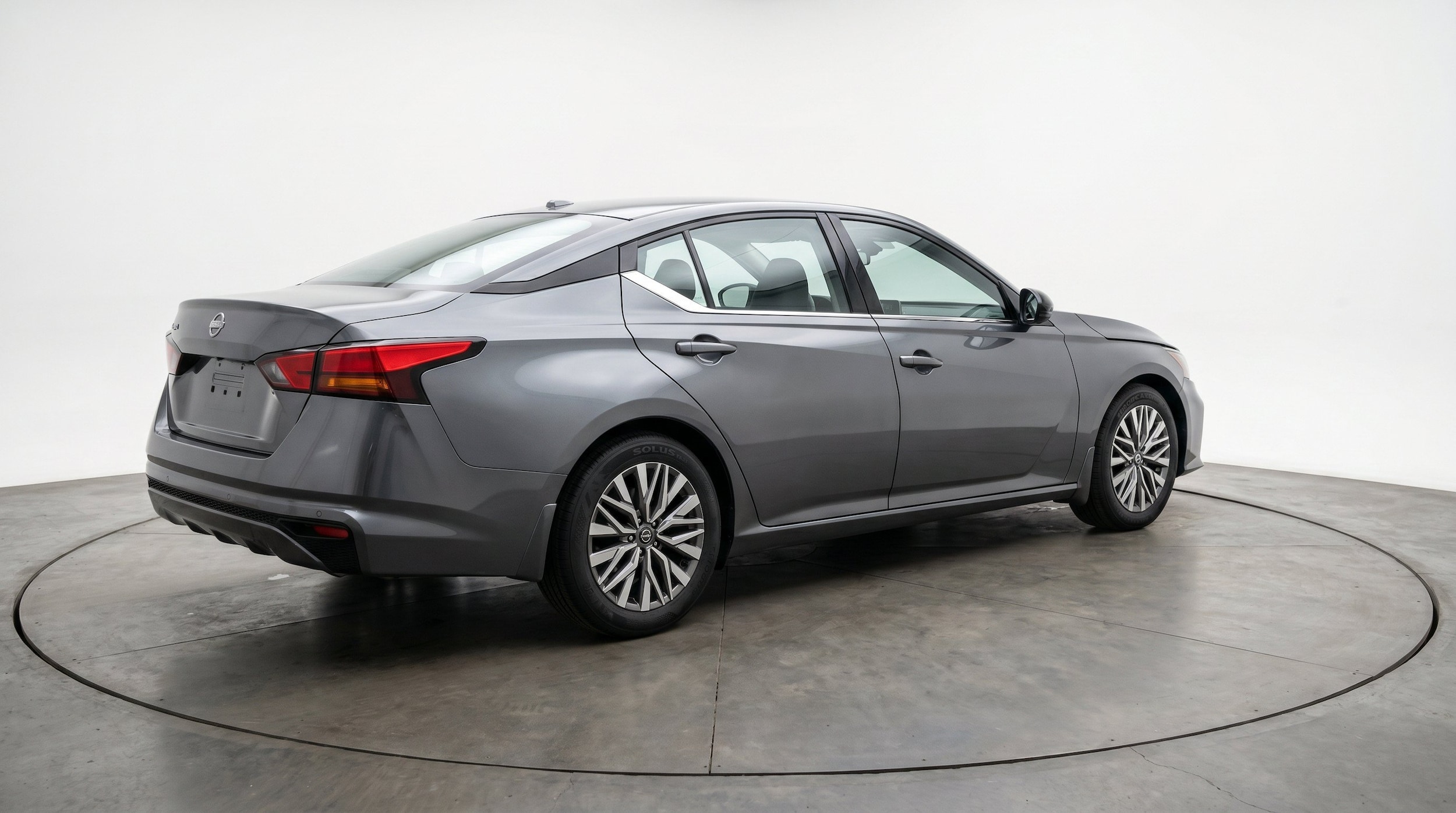 Thumbnail: 2025 Nissan Altima - 9