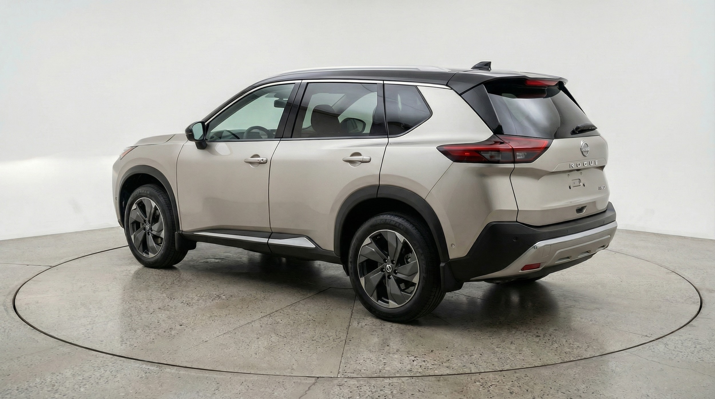Thumbnail: 2025 Nissan Rogue - 5
