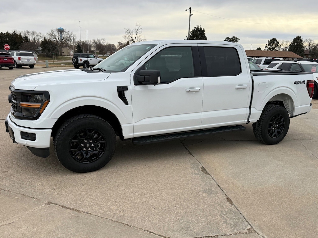New 2025 Ford F-150 XLT Truck SuperCrew Cab
