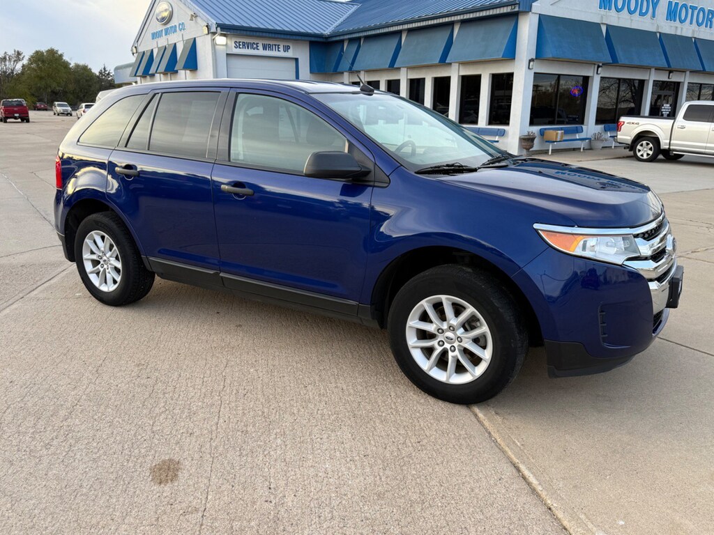 Used 2013 Ford Edge SE SUV