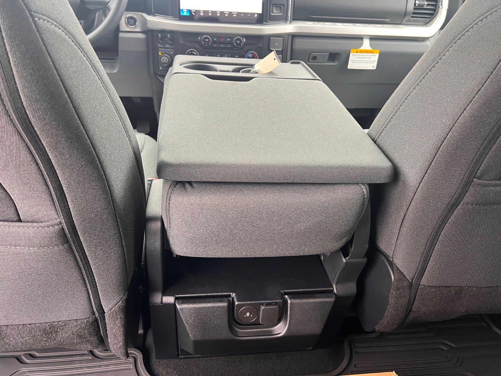 2026 Ford F-350 Super Duty XLT - Photo 10
