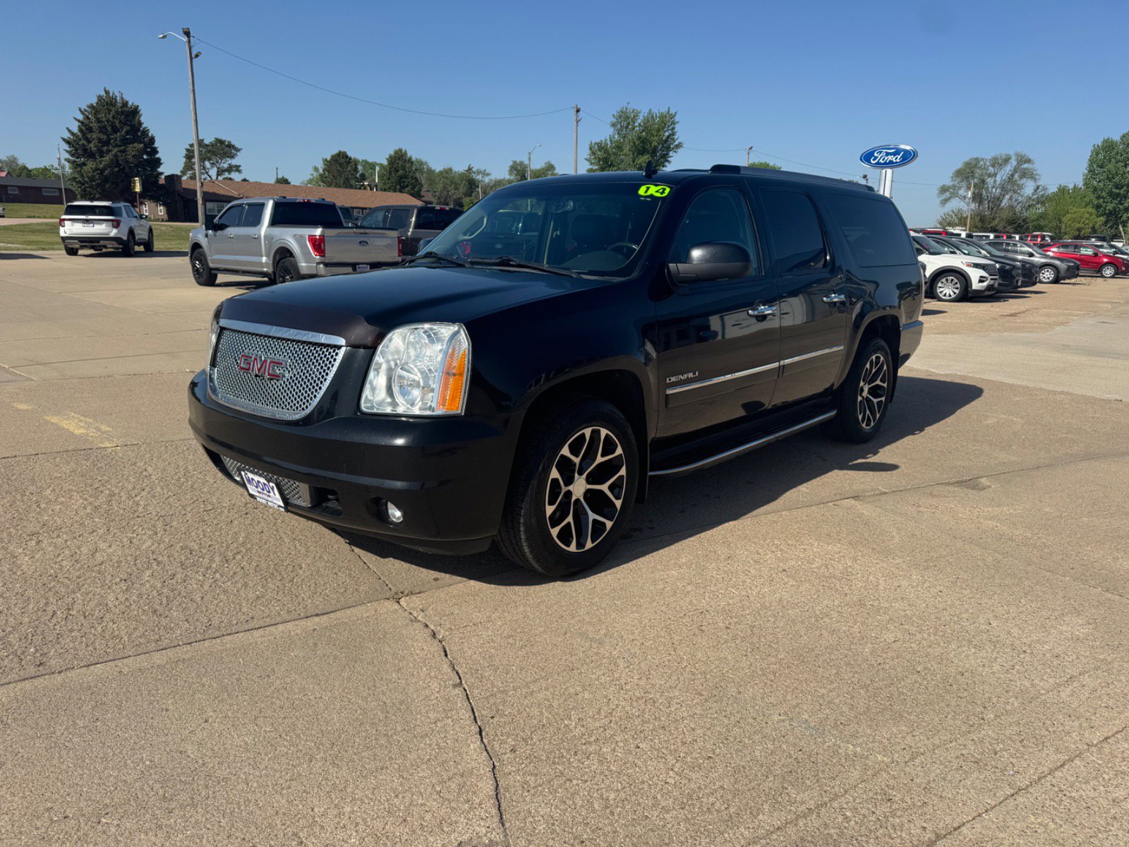 Used 2014 GMC Yukon XL Denali with VIN 1GKS2MEF3ER171579 for sale in Niobrara, NE