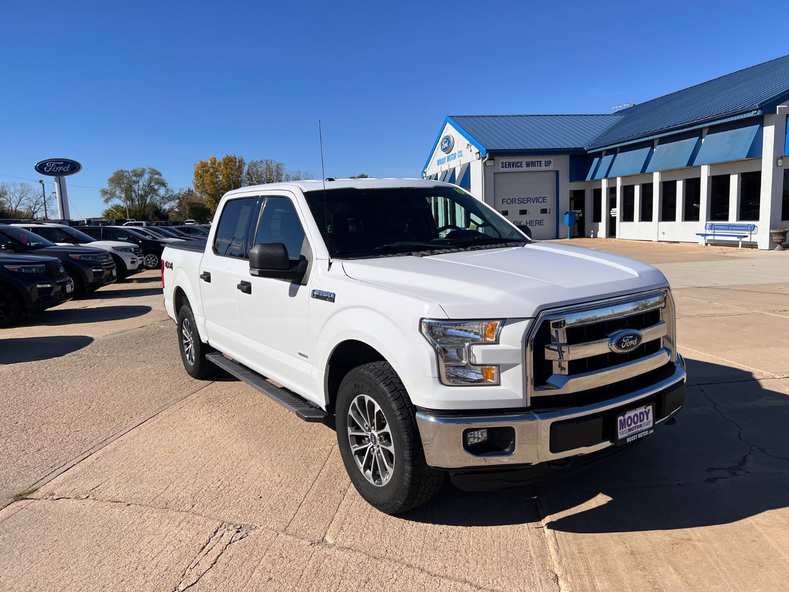 Used 2015 Ford F-150 XLT with VIN 1FTEW1EP0FKD49236 for sale in Niobrara, NE