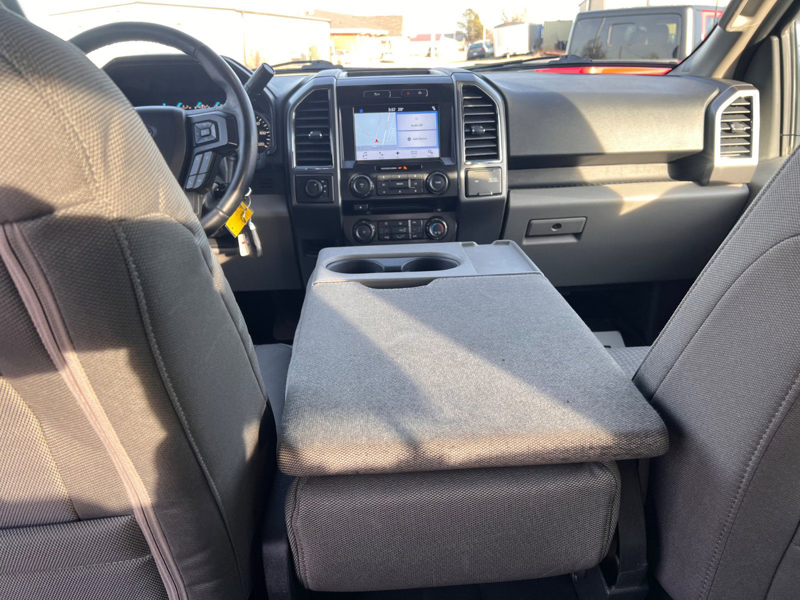 2018 Ford F-150 XLT - Photo 11