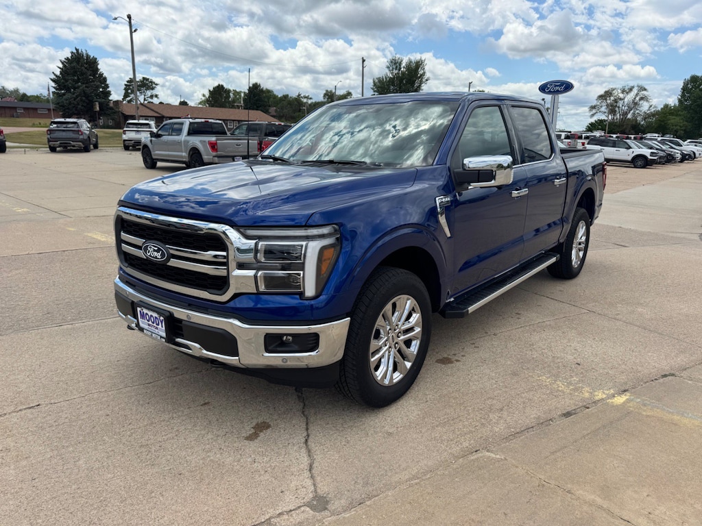 New 2026 Ford F-150 LARIAT Truck SuperCrew Cab