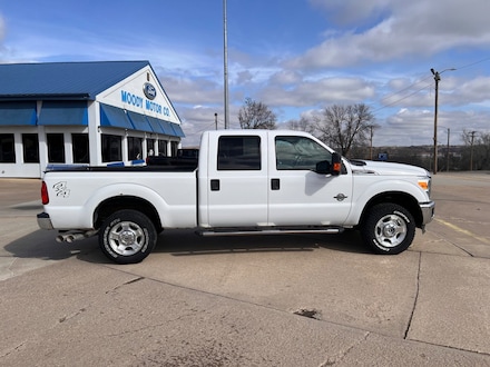 2015 Ford Super Duty F-250 SRW XLT Truck Crew Cab