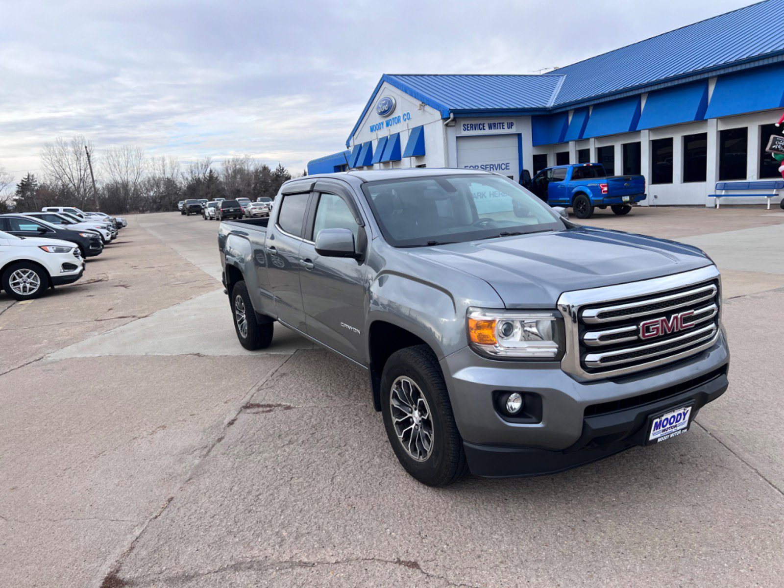 Used 2018 GMC Canyon SLE with VIN 1GTG6CEN6J1181281 for sale in Niobrara, NE