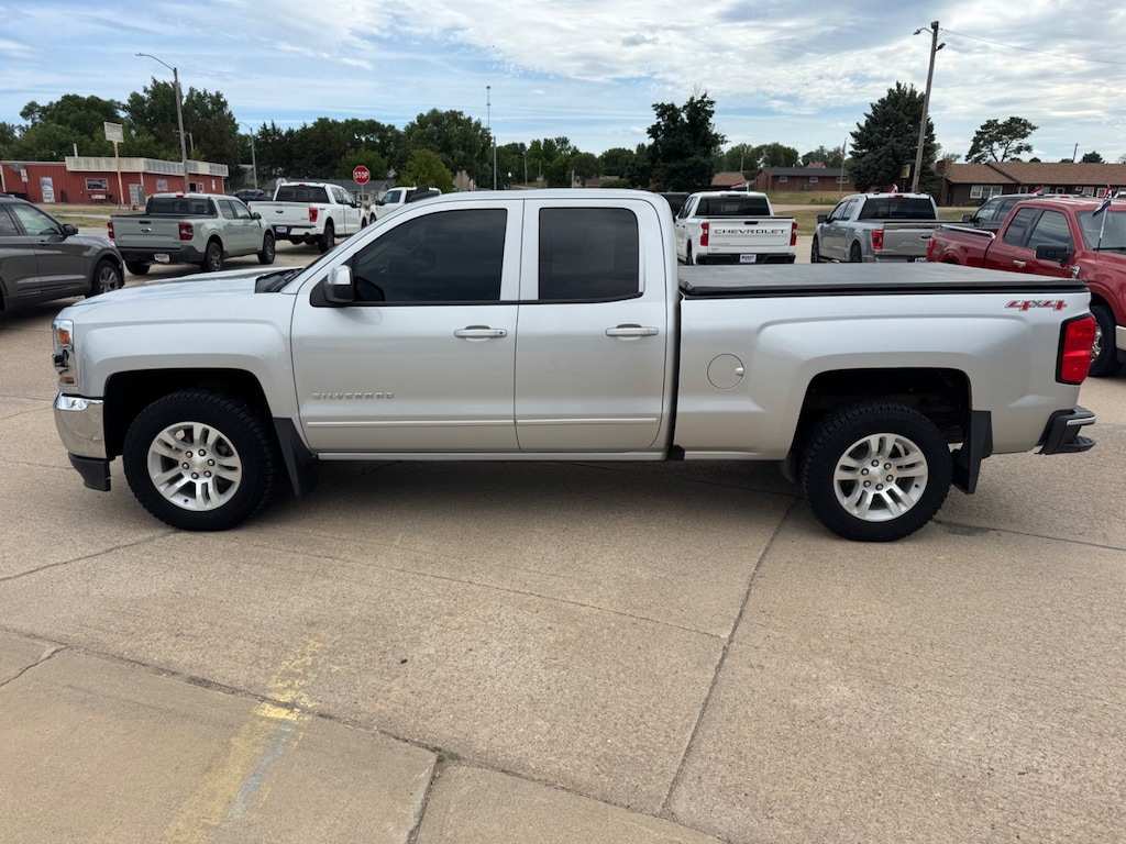 Used 2017 Chevrolet Silverado 1500 LT Truck Double Cab