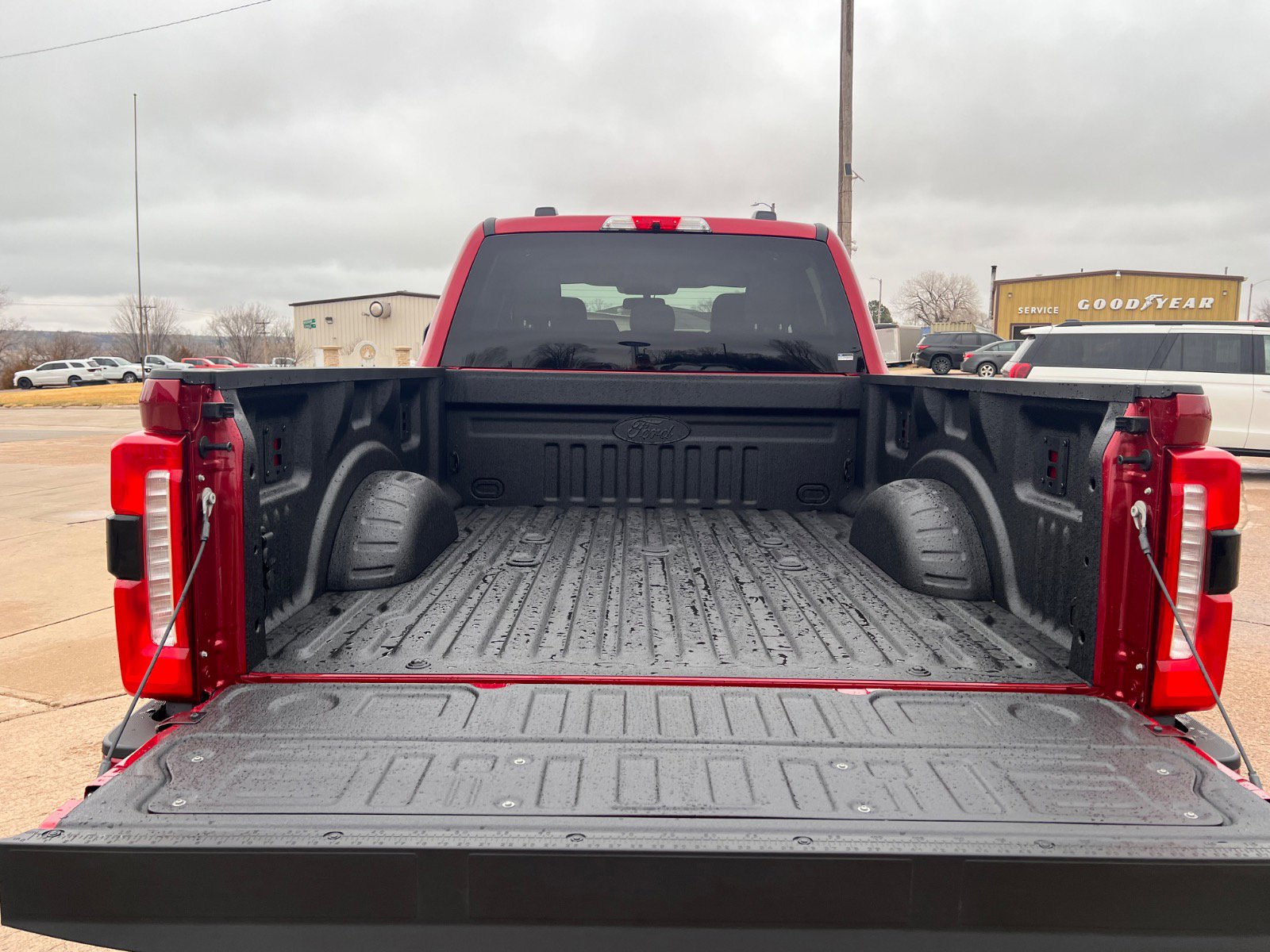 2026 Ford F-350 Super Duty XLT - Photo 8
