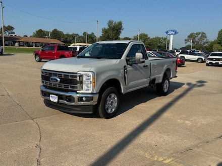 2025 Ford Super Duty F-350 SRW Truck Regular Cab