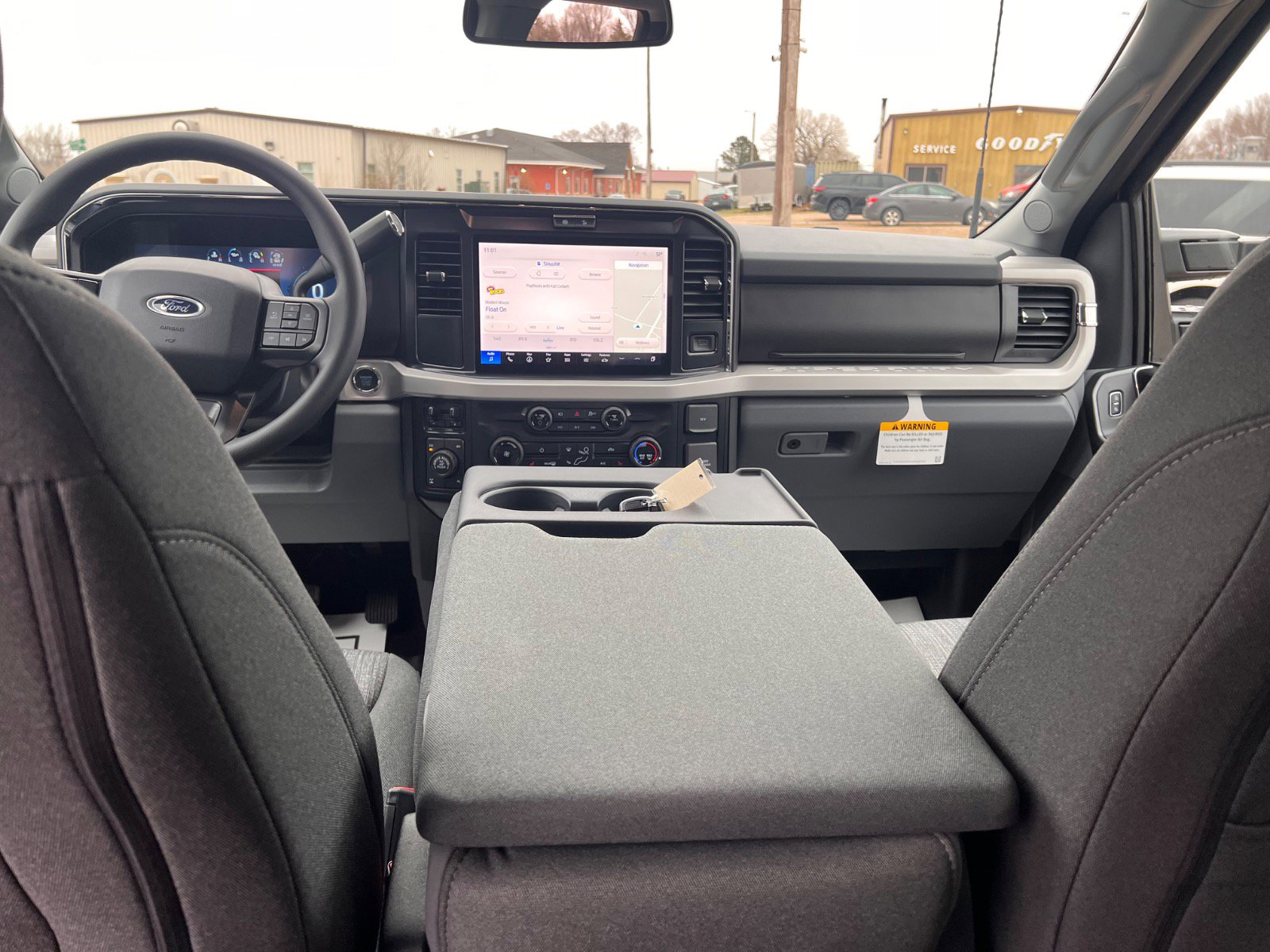 2026 Ford F-350 Super Duty XLT - Photo 11