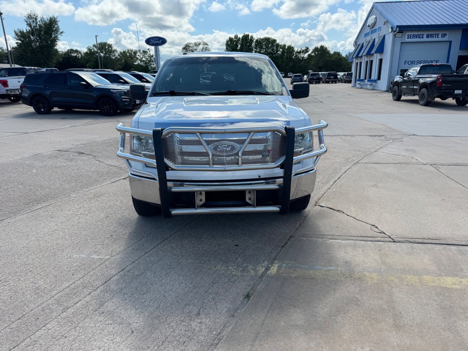 Used 2011 Ford F-150 XLT with VIN 1FTFW1ET7BFB26969 for sale in Niobrara, NE