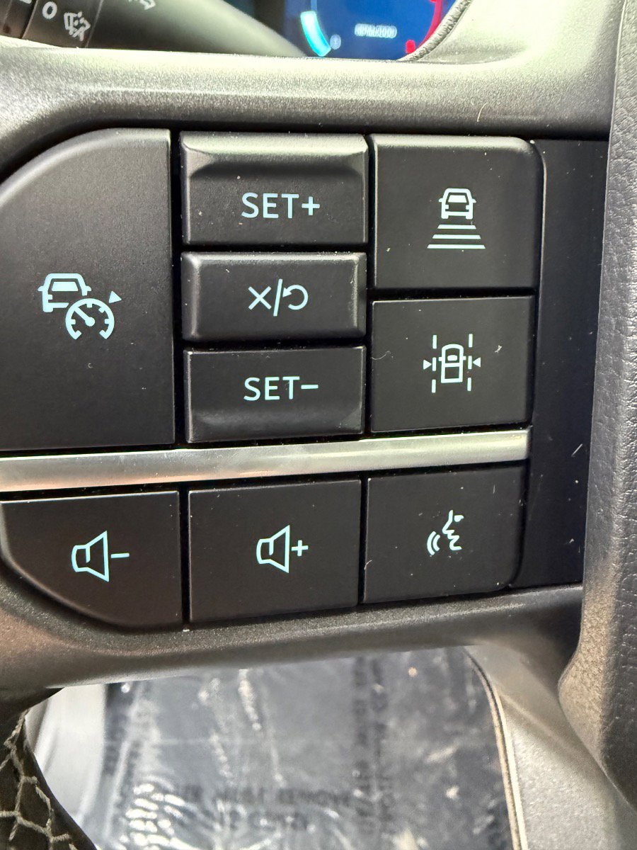 2026 Ford F-350 Super Duty Lariat - Photo 17