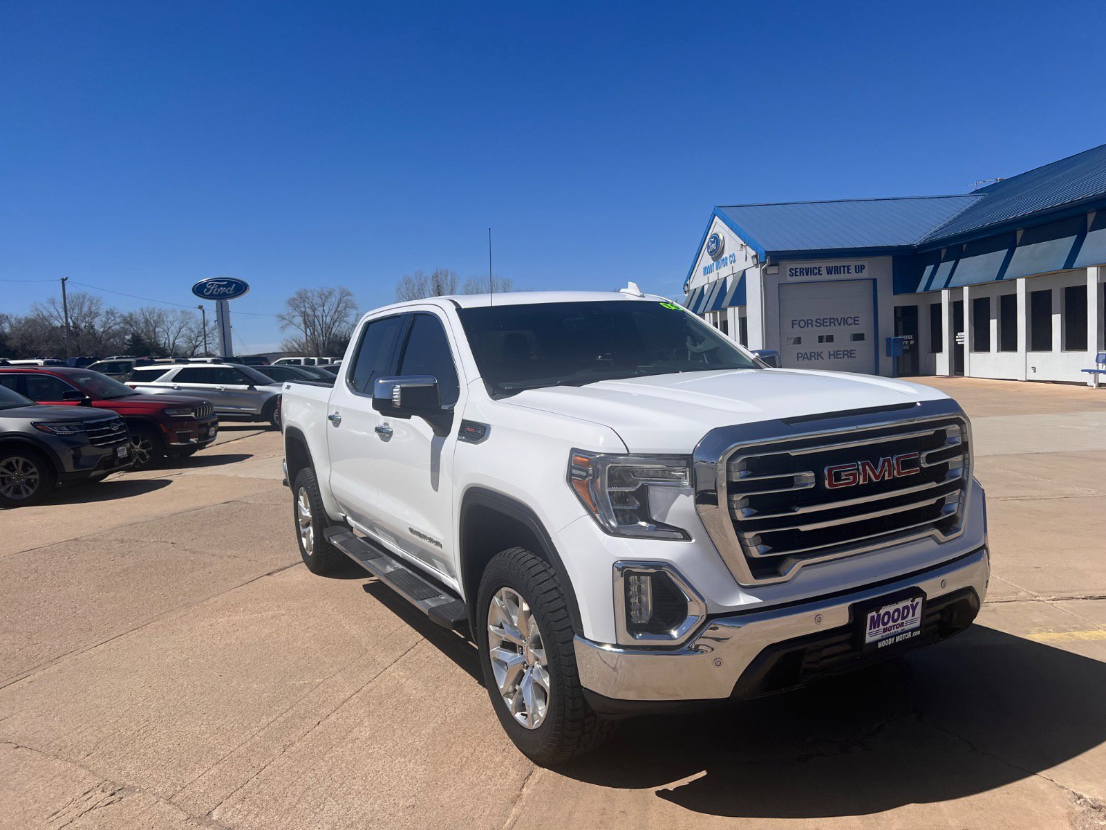 Used 2019 GMC Sierra 1500 SLT with VIN 3GTU9DELXKG282969 for sale in Niobrara, NE