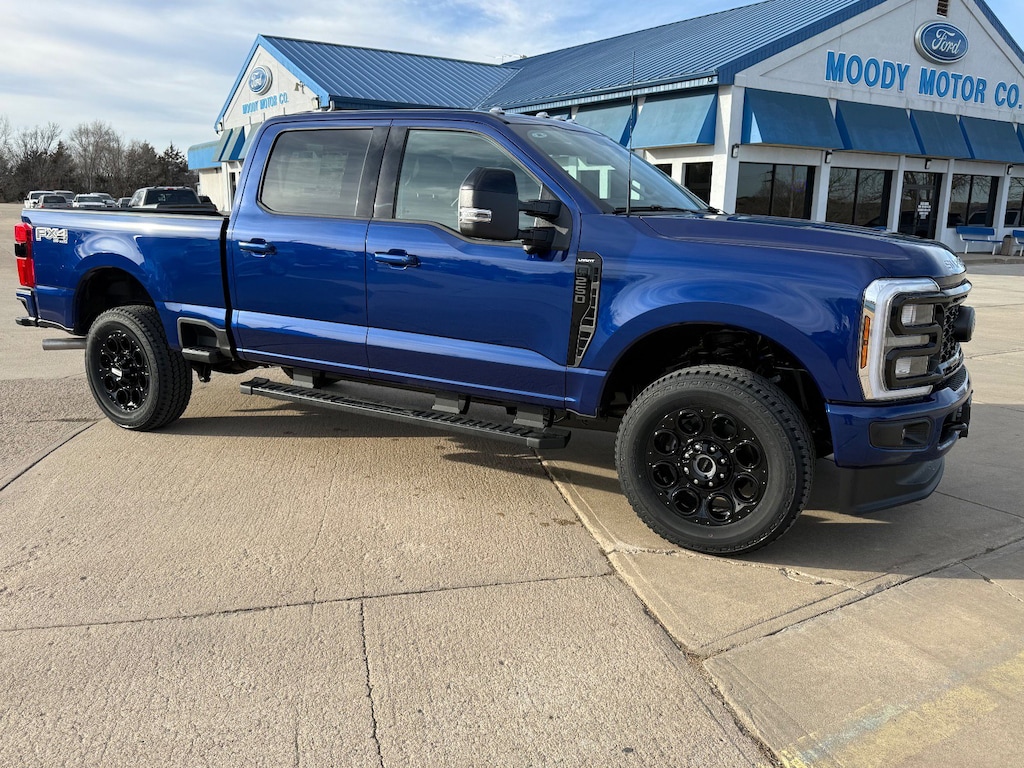 New 2026 Ford Super Duty F-250 SRW Truck Crew Cab
