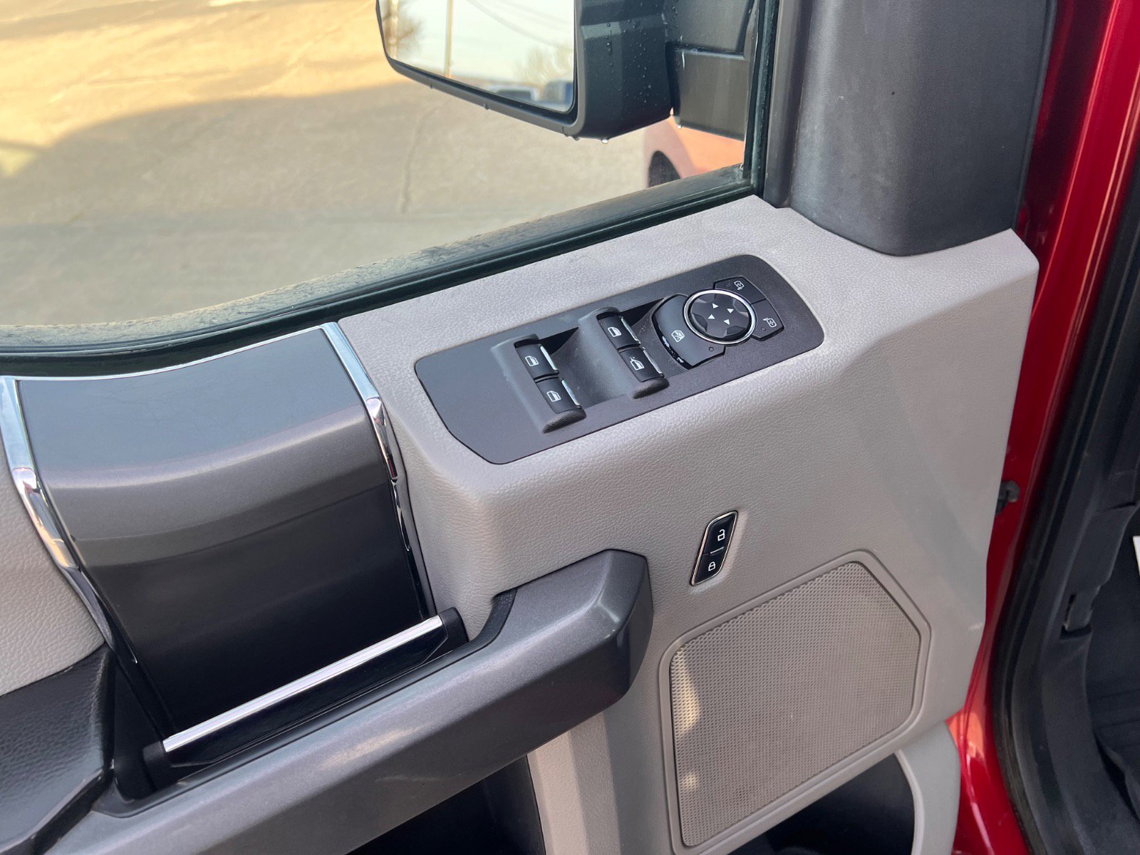 2018 Ford F-150 XLT - Photo 14