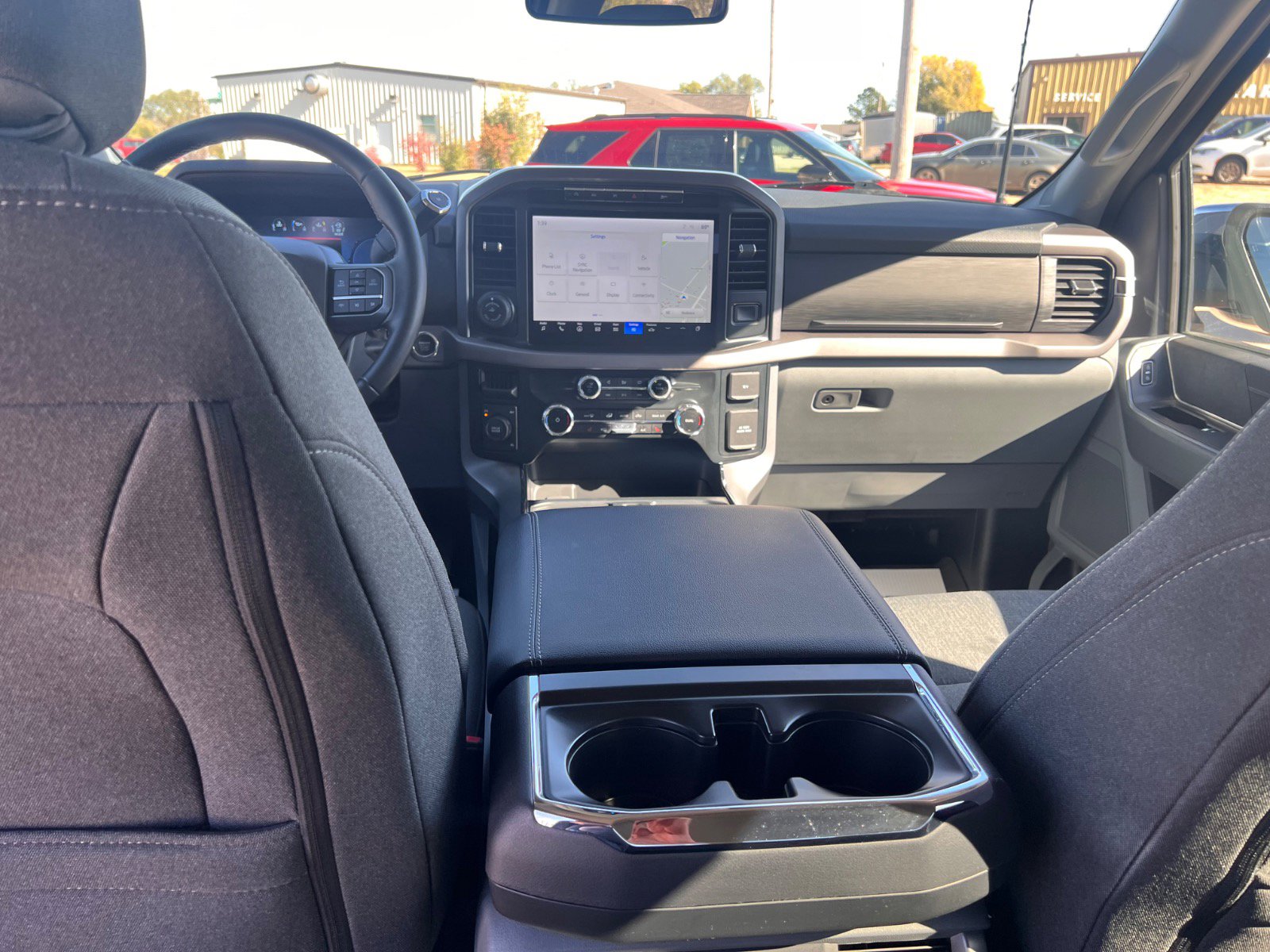 2024 Ford F-150 XLT - Photo 10