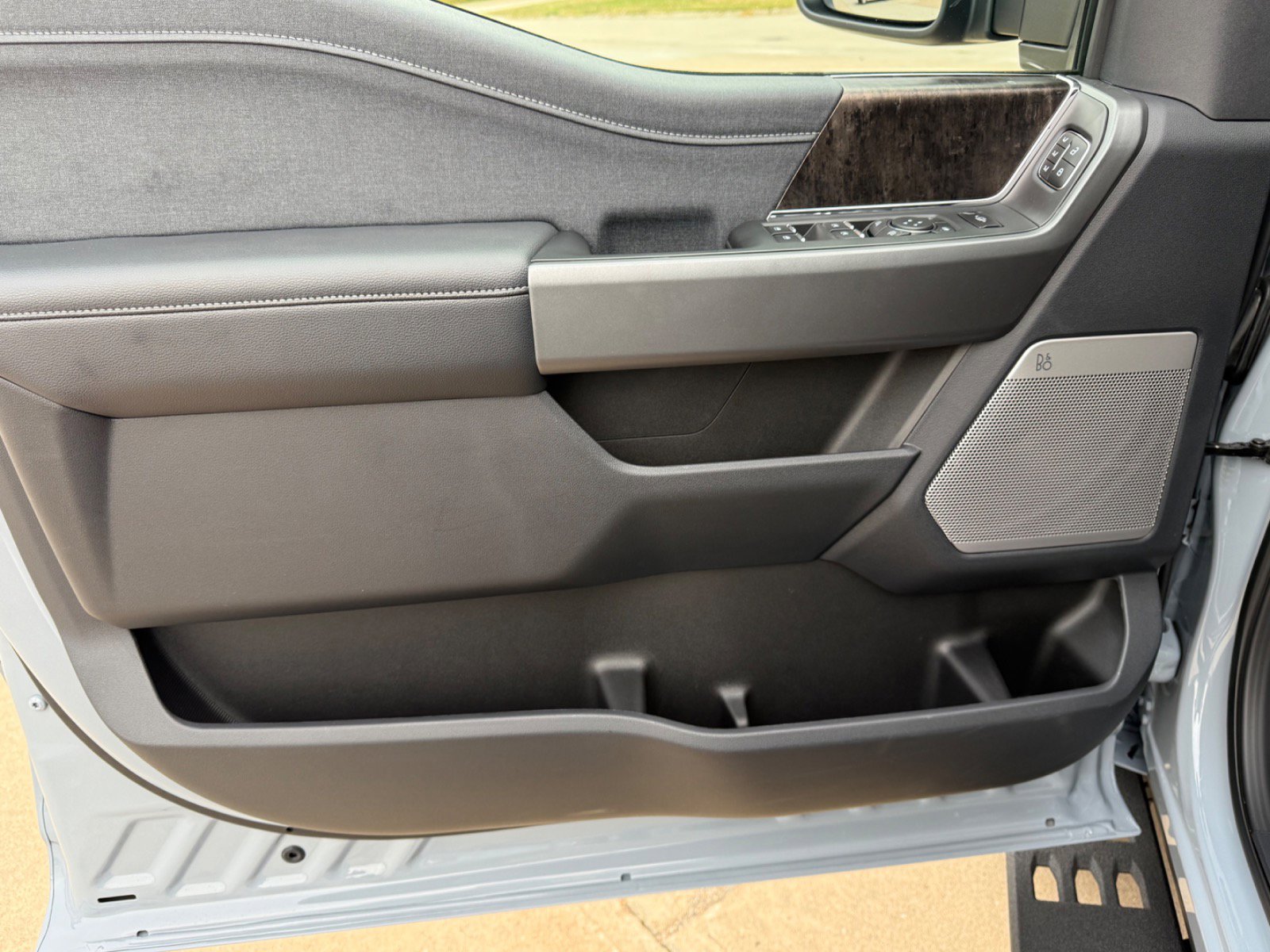 2026 Ford F-350 Super Duty Lariat - Photo 13