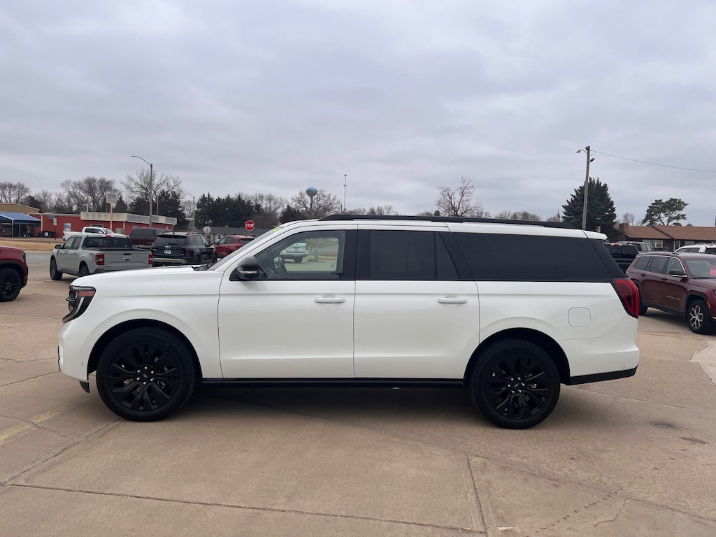 Used 2025 Ford Expedition Max Platinum SUV