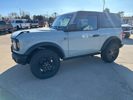 2024 Ford Bronco Black Diamond SUV
