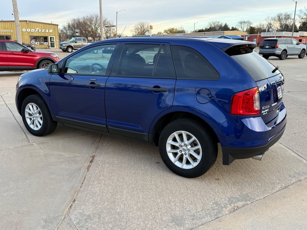 Used 2013 Ford Edge SE SUV