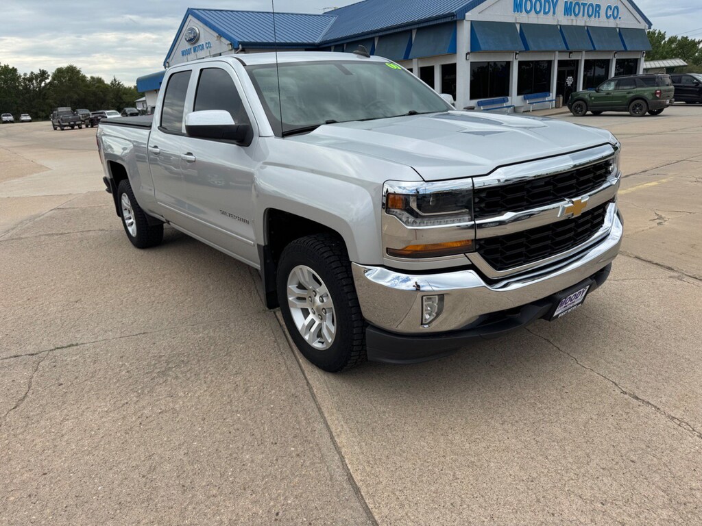 Used 2017 Chevrolet Silverado 1500 LT Truck Double Cab