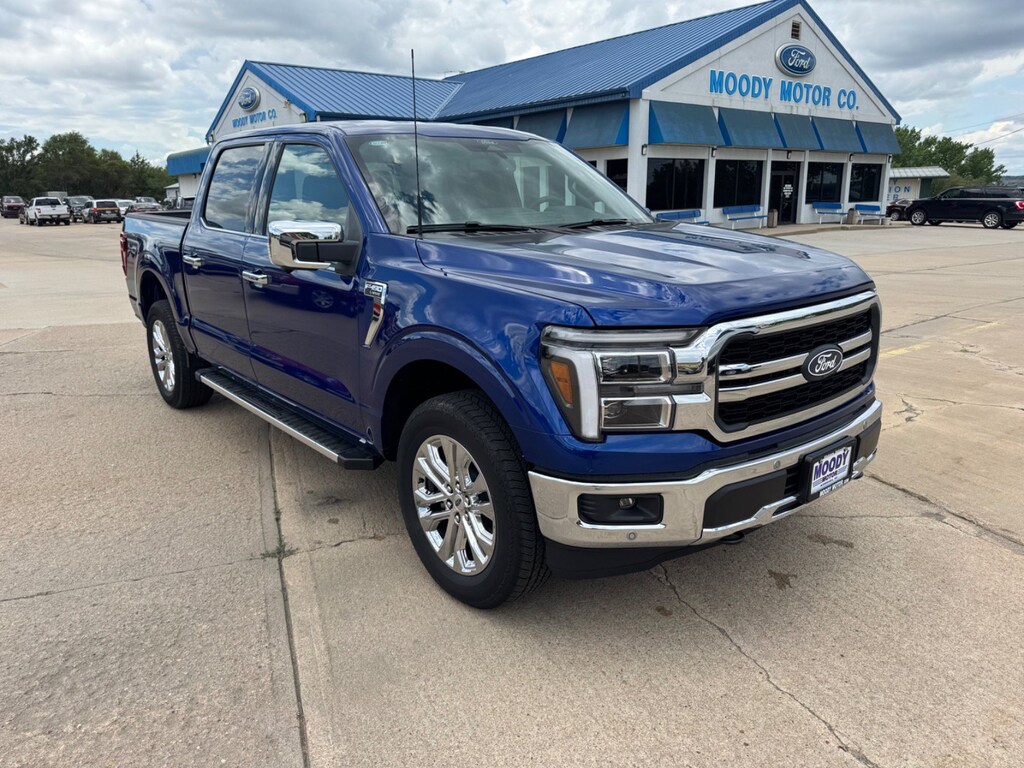 New 2026 Ford F-150 LARIAT Truck SuperCrew Cab