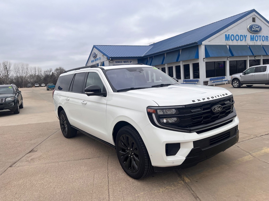 Used 2025 Ford Expedition Max Platinum SUV