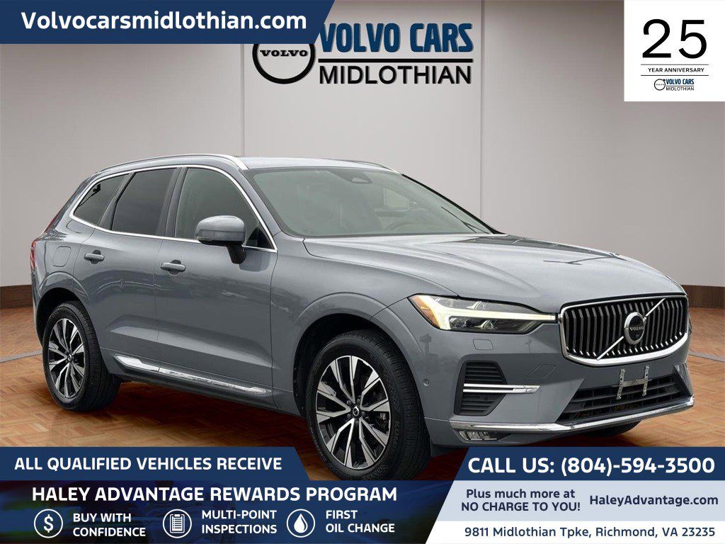 2023 Volvo XC60 Plus's photo