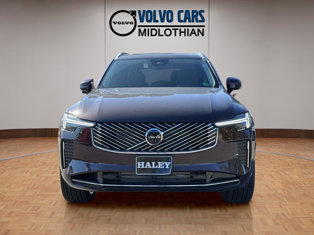 2025 Volvo XC90 Plus - Photo 25