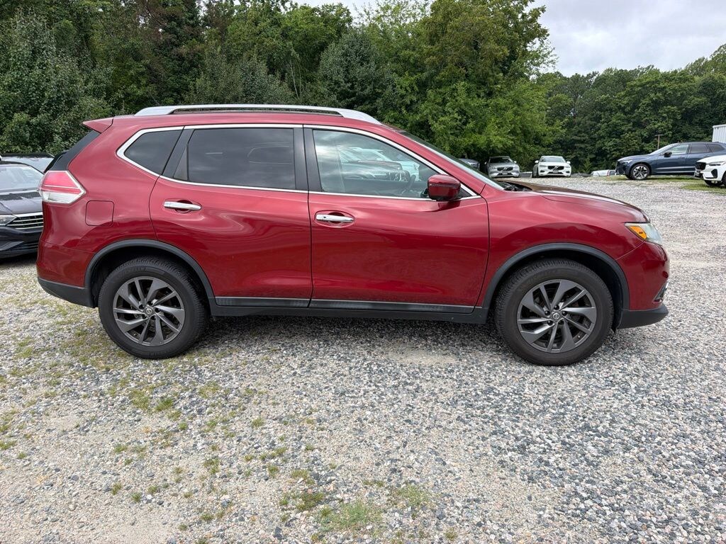 Used 2016 Nissan Rogue SL SUV