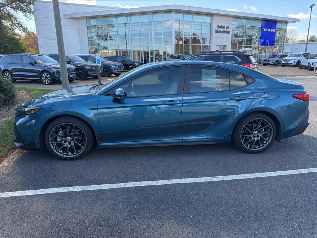 Used 2025 Toyota Camry SE Sedan